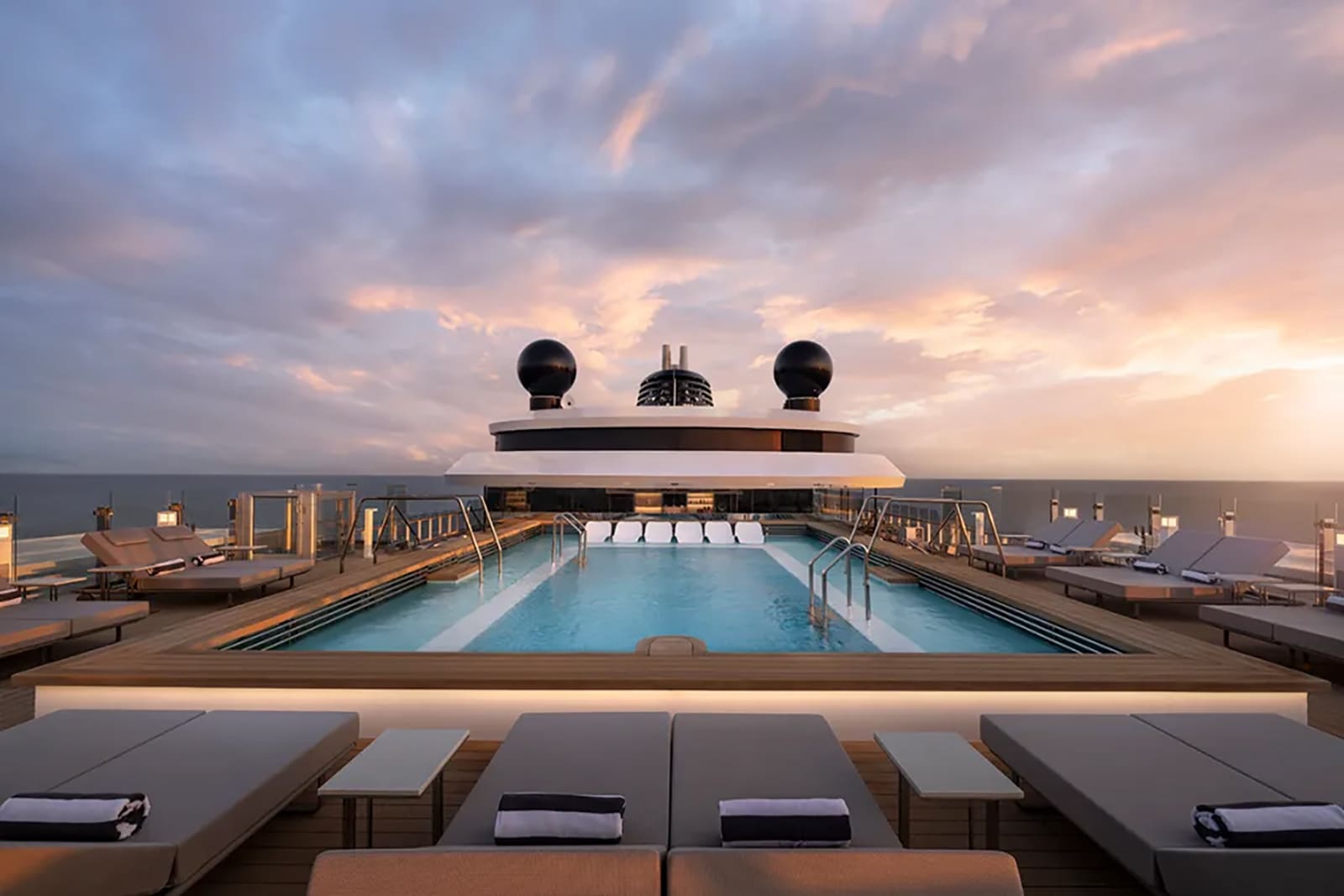 Ritz Carlton Yacht Collection Ilma Pool Side
