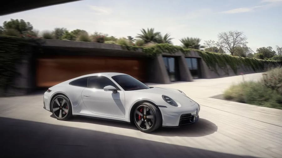 2025 Porsche 911 Carrera S