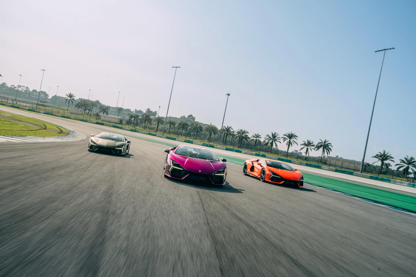 Lamborghini Revuelto
