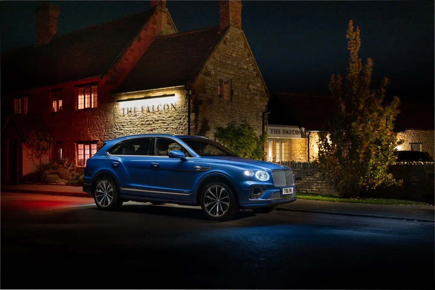 Bentley Bentayga Azure