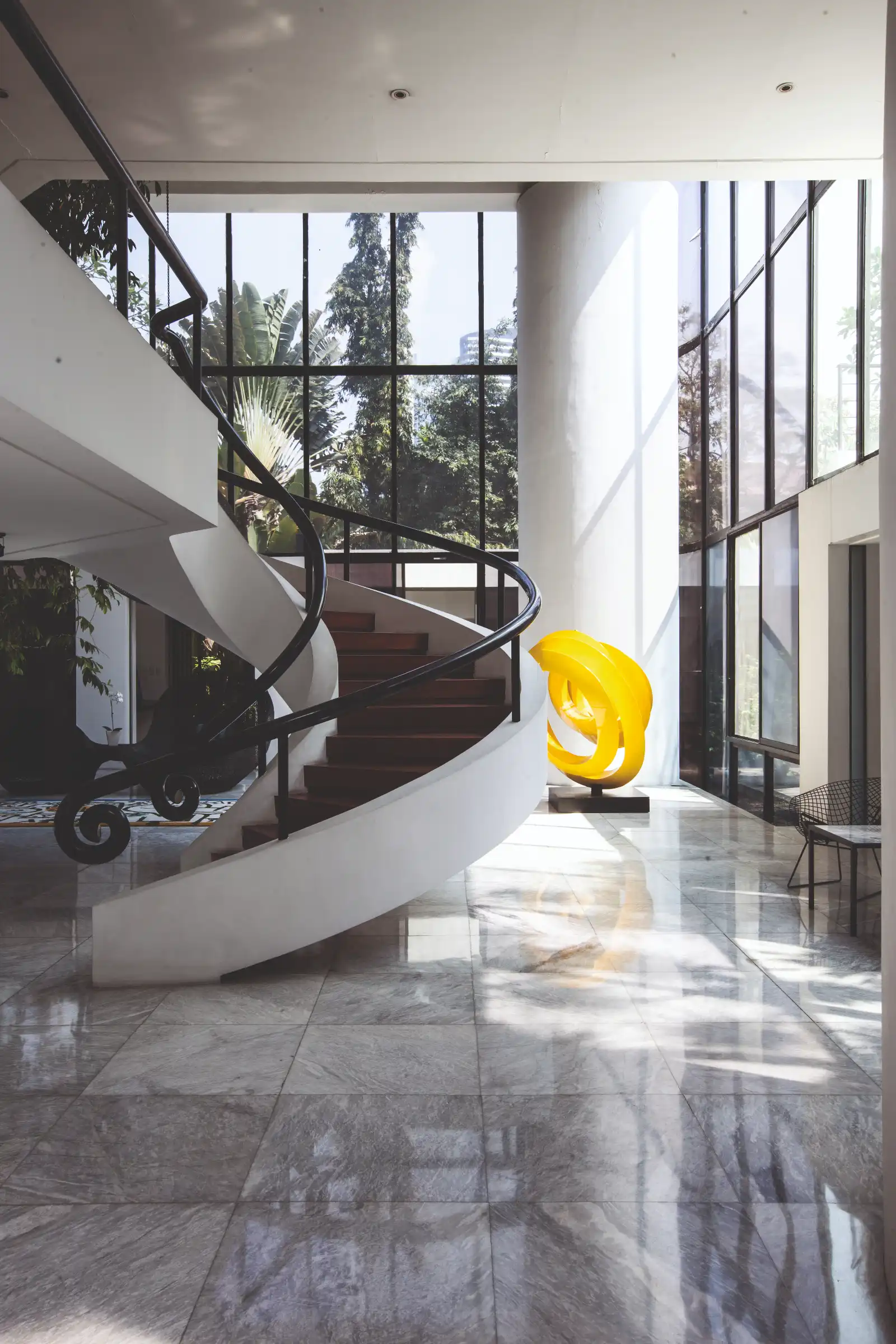 An interior shot of the house in Forbes, with a sculpture by Lor Calma. Ed Simon