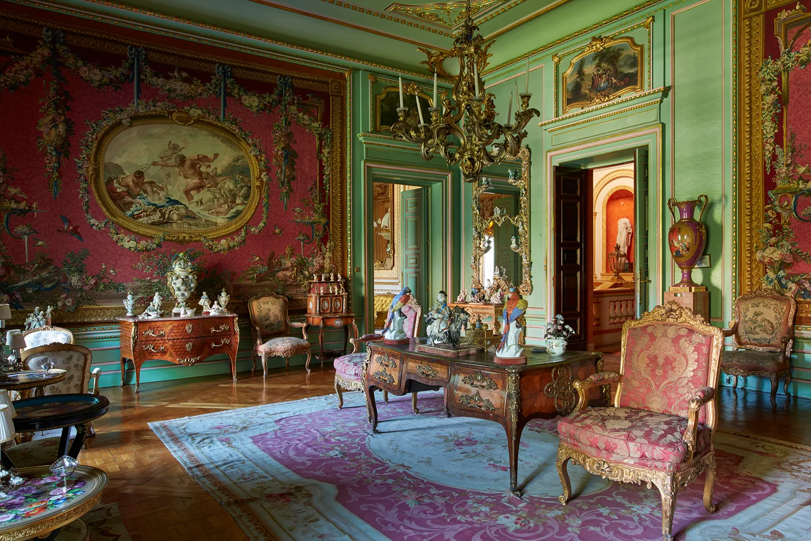 Salon Amores de los Dioses Palacio de Liria. Courtesy of Fitz-James Stuart