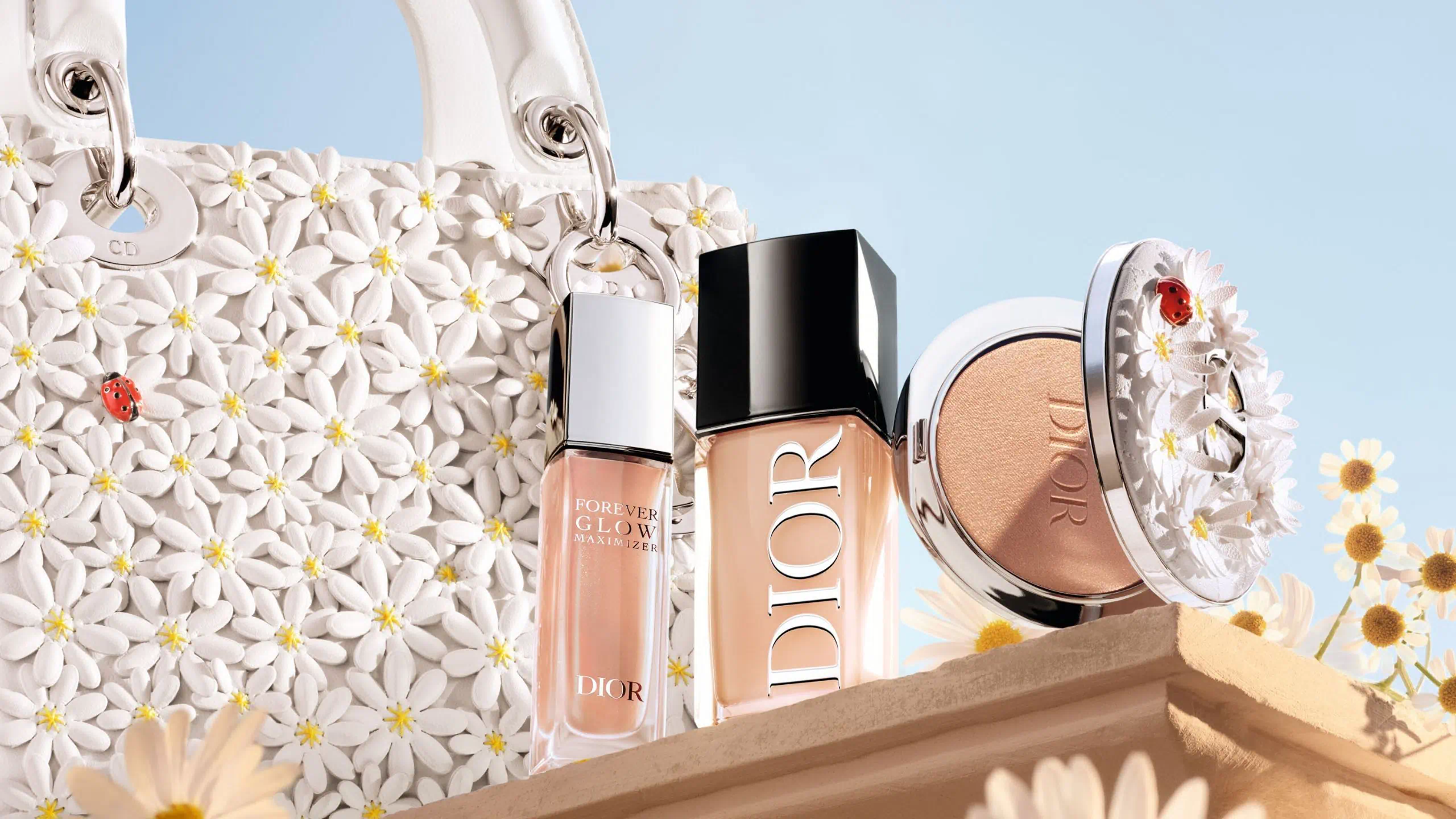 Assemblage of Dior Riviera Makeup 2026